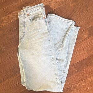 Levi’s Ribcage Straight light wash Denim Jeans